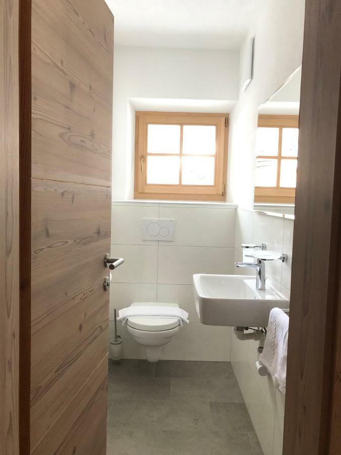 Hotel Schoenblick Sexten Екстер'єр фото